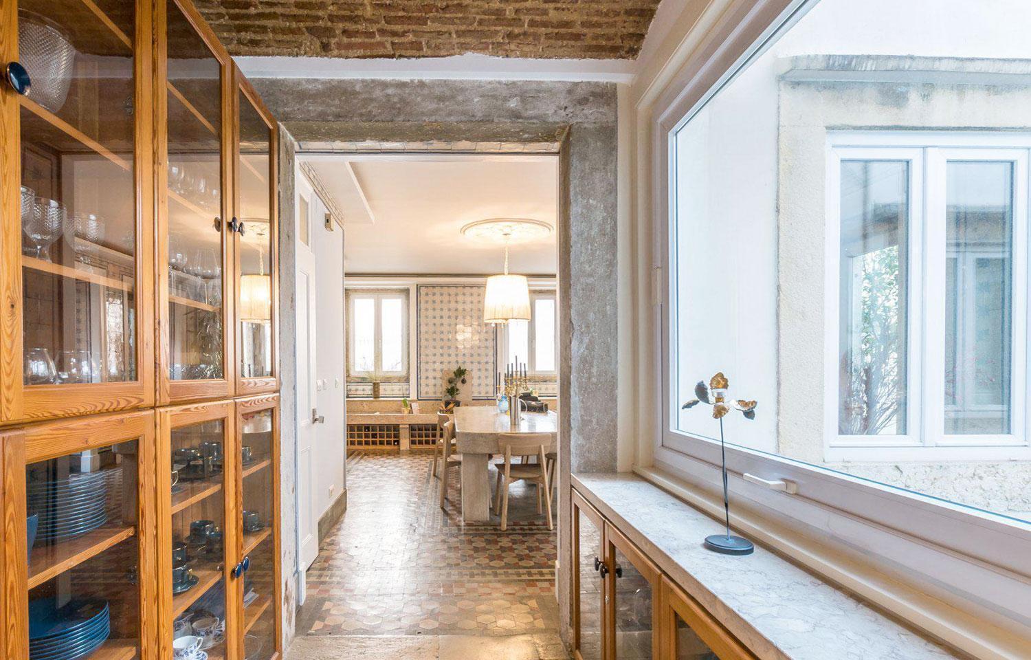 Apartamento de charme com 3 suites e pátio